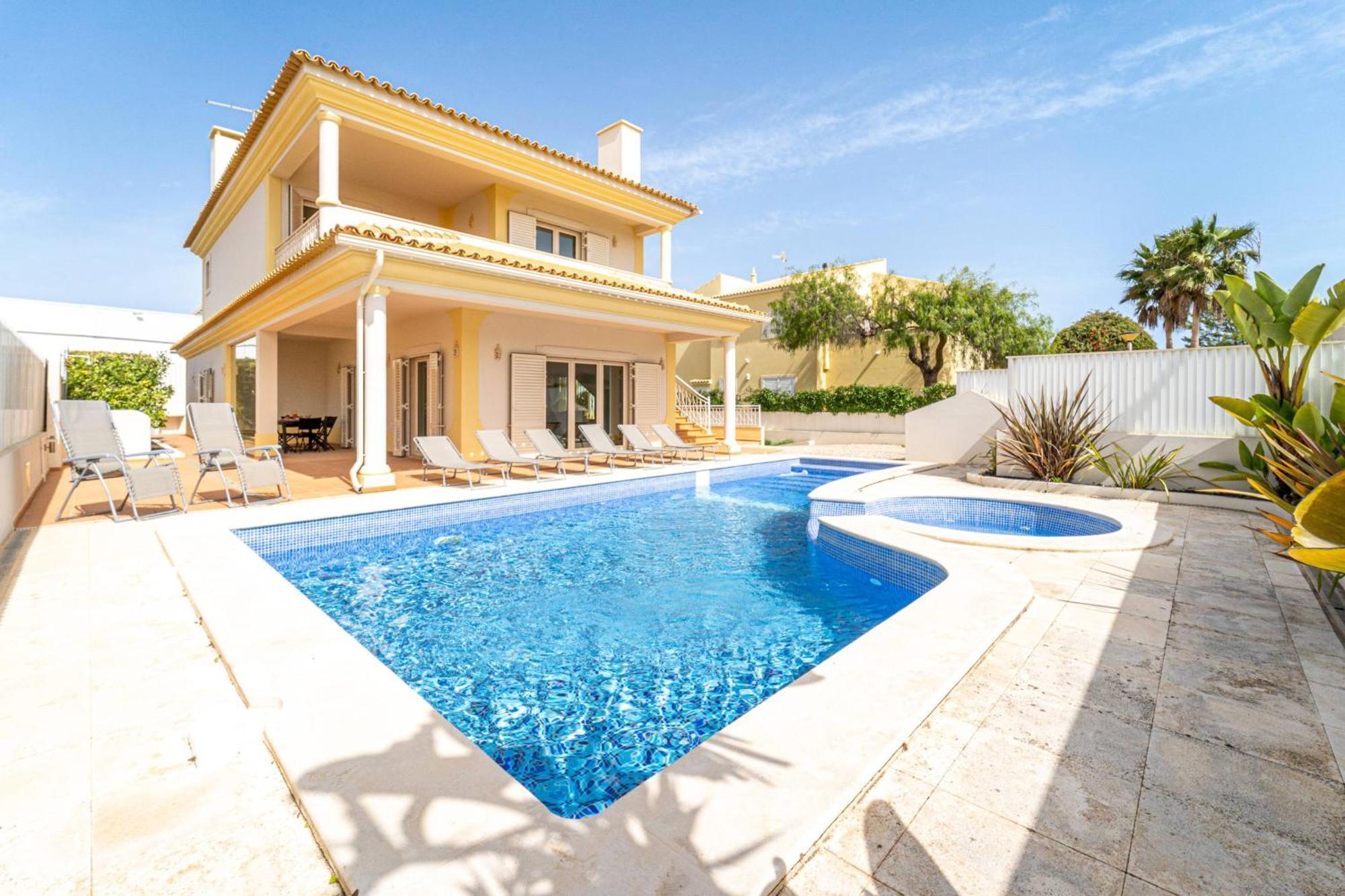 Villa Ribeiro By Hellovacations Albufeira Kültér fotó