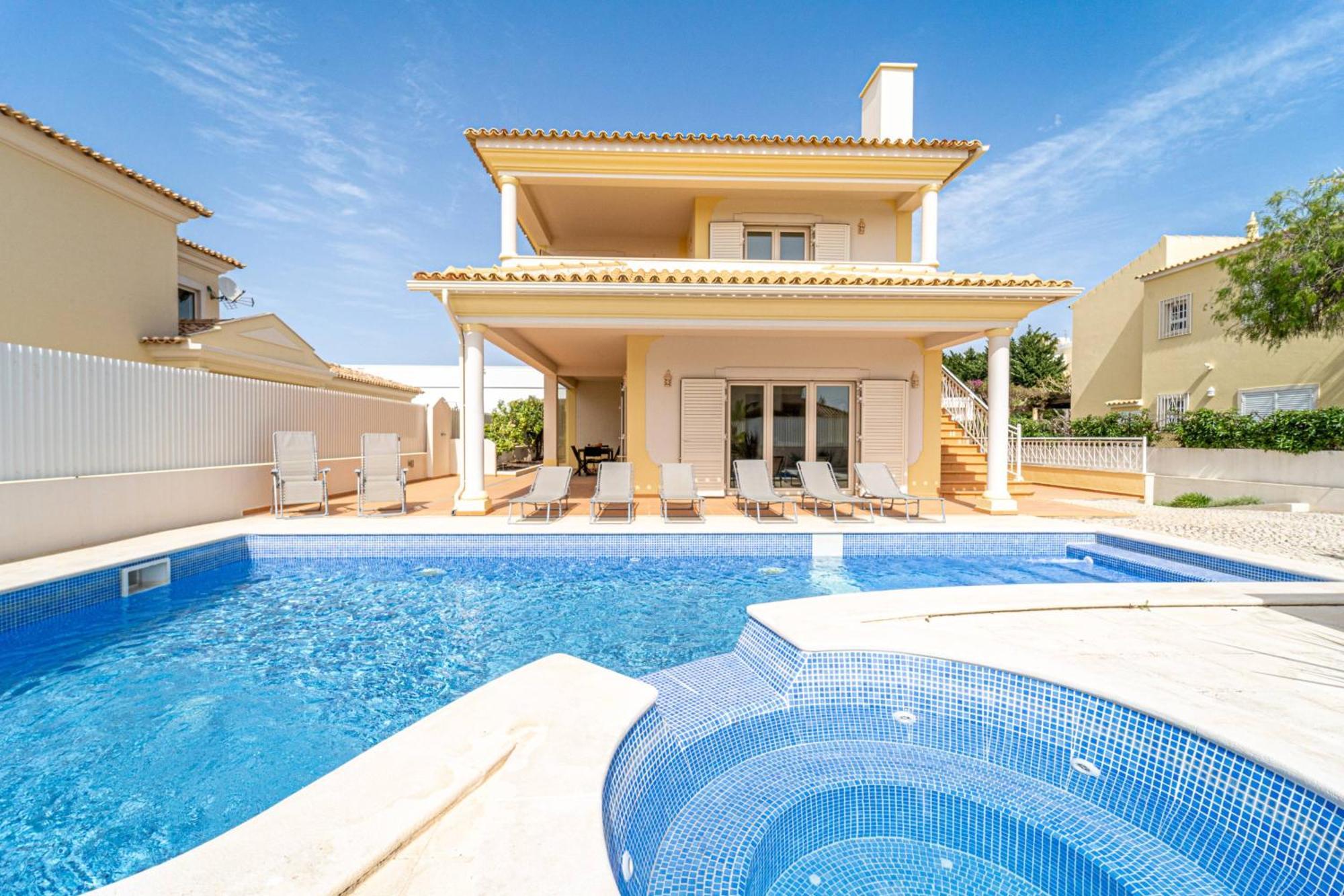 Villa Ribeiro By Hellovacations Albufeira Kültér fotó